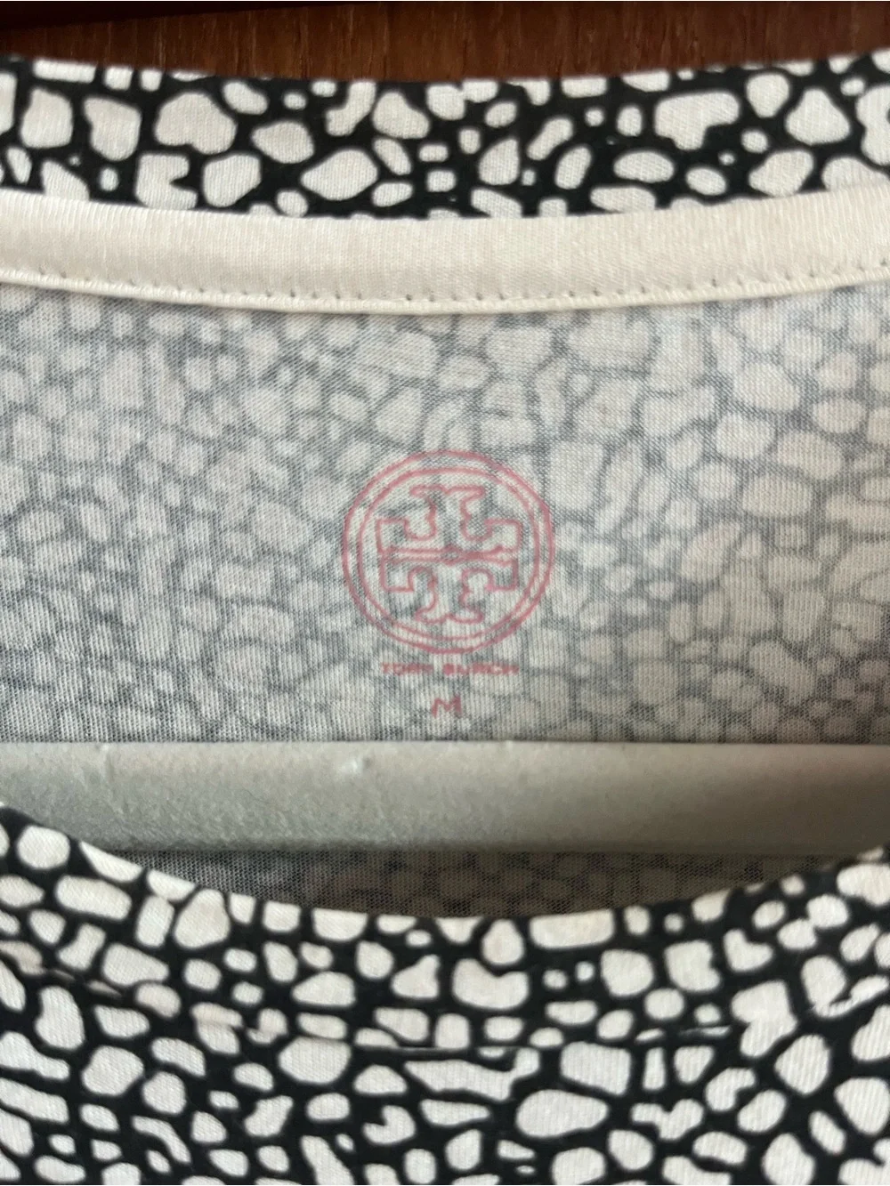 Tory Burch Logo Brown and Cream Pebble-Print Short Sleeve Tee